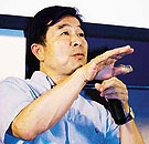 “对住房问题抱怨大的中国人不到10%。”