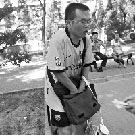 “中国与邻国会妥处南海问题，美不必操心。”