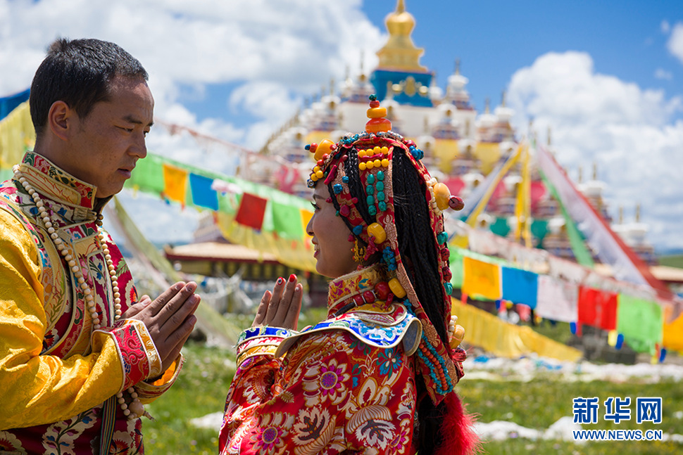 《最炫婚纱摄影》