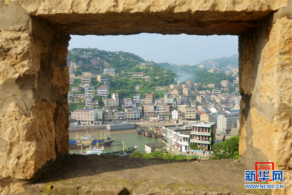 在石塘面向东海