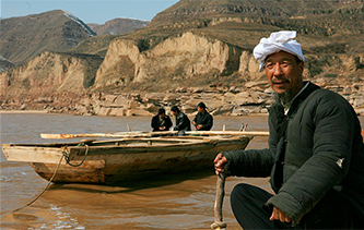 镜头记录碛口闯碛&mdash;&mdash;澎湃的浪潮历练黄河汉子