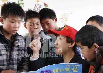 学雷锋纪念日 形式多样的志愿服务活动