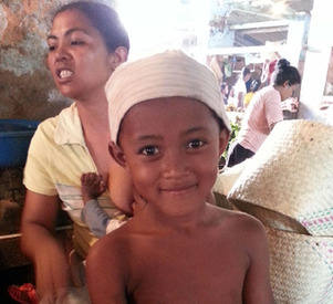 马达加斯加街头风情