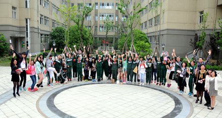 生于1999&mdash;&mdash;15岁，世界很大