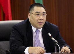 崔世安建议上调澳门多项惠民措施