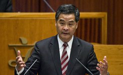 梁振英：希望立法会批准政改方案　不让市民普选愿望落空