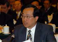 教育比教训代价小 陈鉴林呼吁加强基本法教育