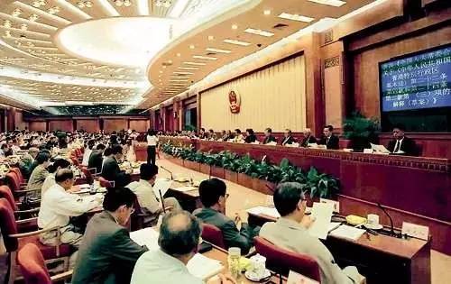 第三次释法：补选行政长官任期 (2005年)