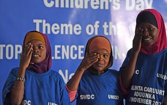 愿索马里儿童远离暴力