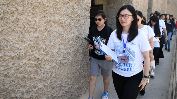 香港大学生在敦煌实习