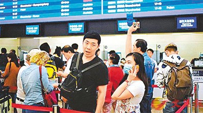 港澳居民爱上“桥铁游”