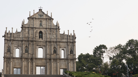 全力抗击新冠疫情，全面深化粤澳合作&mdash;&mdash;新一届澳门特区政府施政半年纪实