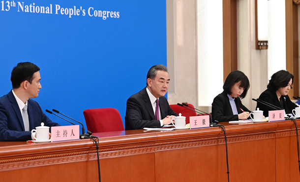 王毅：落实“爱国者治港”，完全合宪合法，正当合理