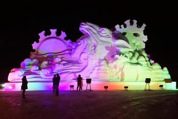 牡丹江&ldquo;雪堡&rdquo;开园迎客