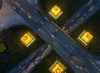 四川迎清明小長假返程高峰