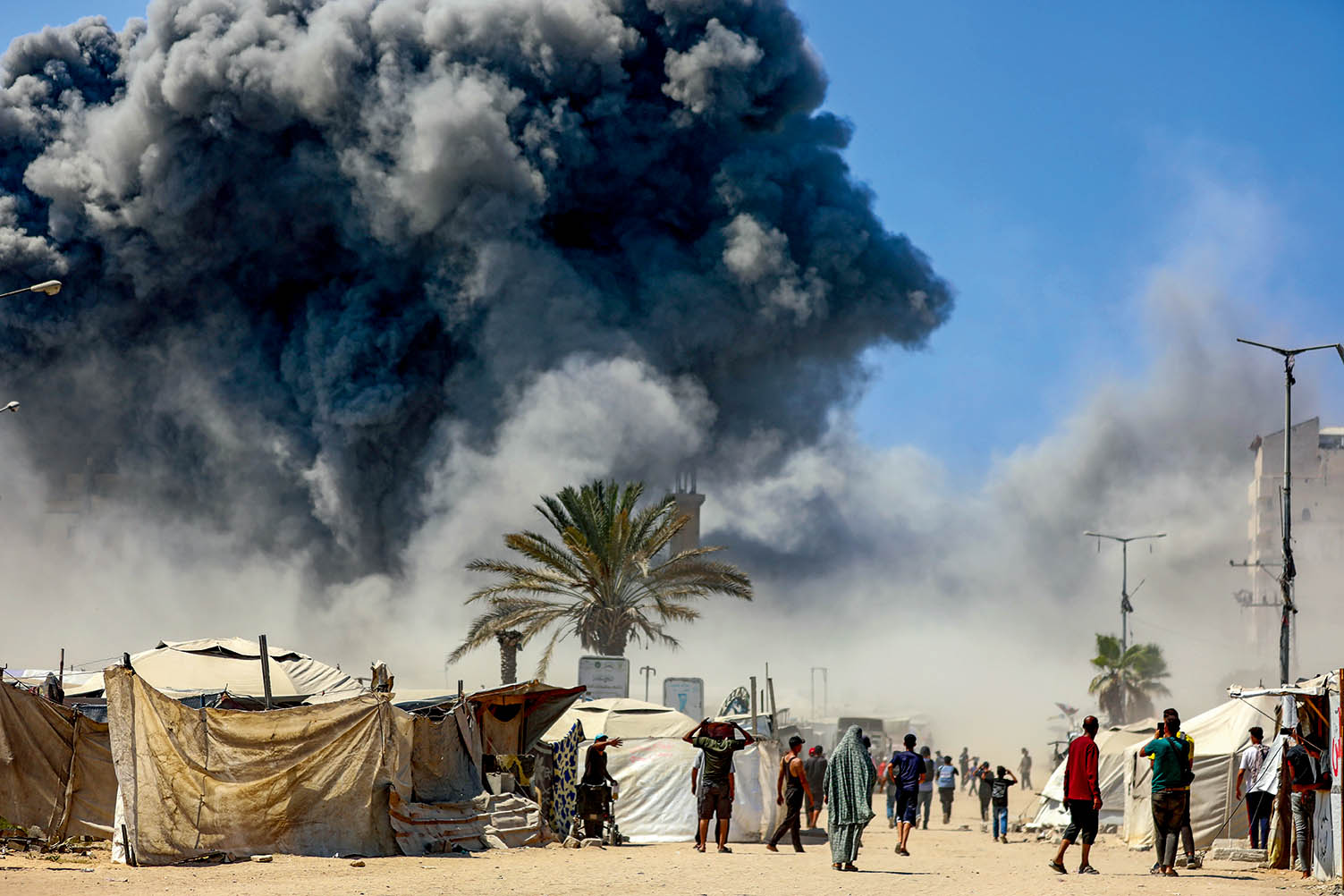 当以色列兵临加沙城下