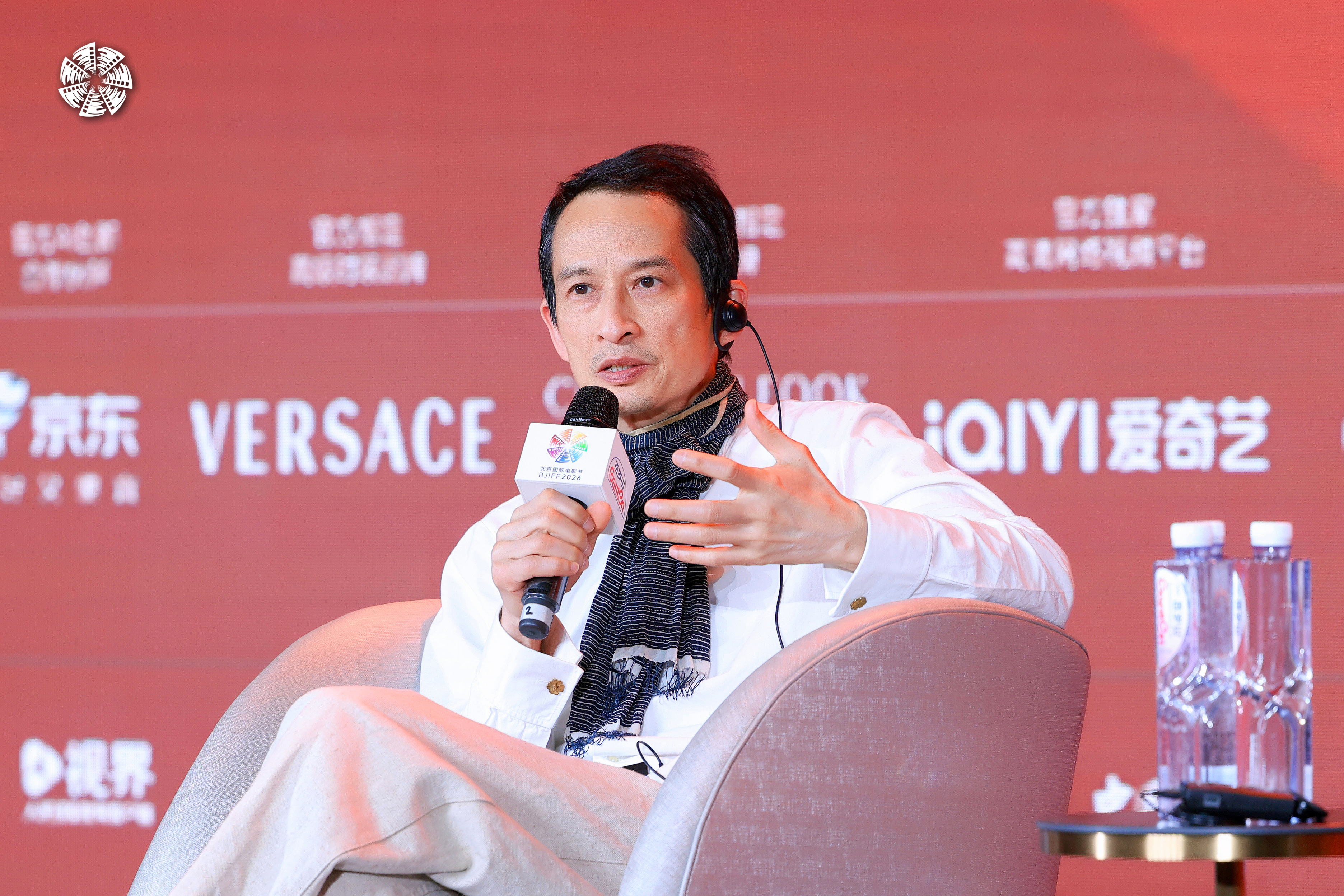 “电影是一种语言”——专访越南裔法国导演陈英雄