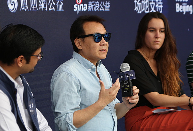 向一民：纪录片导演、国际公益学院厕所文化研究中心志愿者