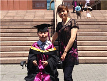 &ldquo;轮椅上的跑者&rdquo;矣晓沅