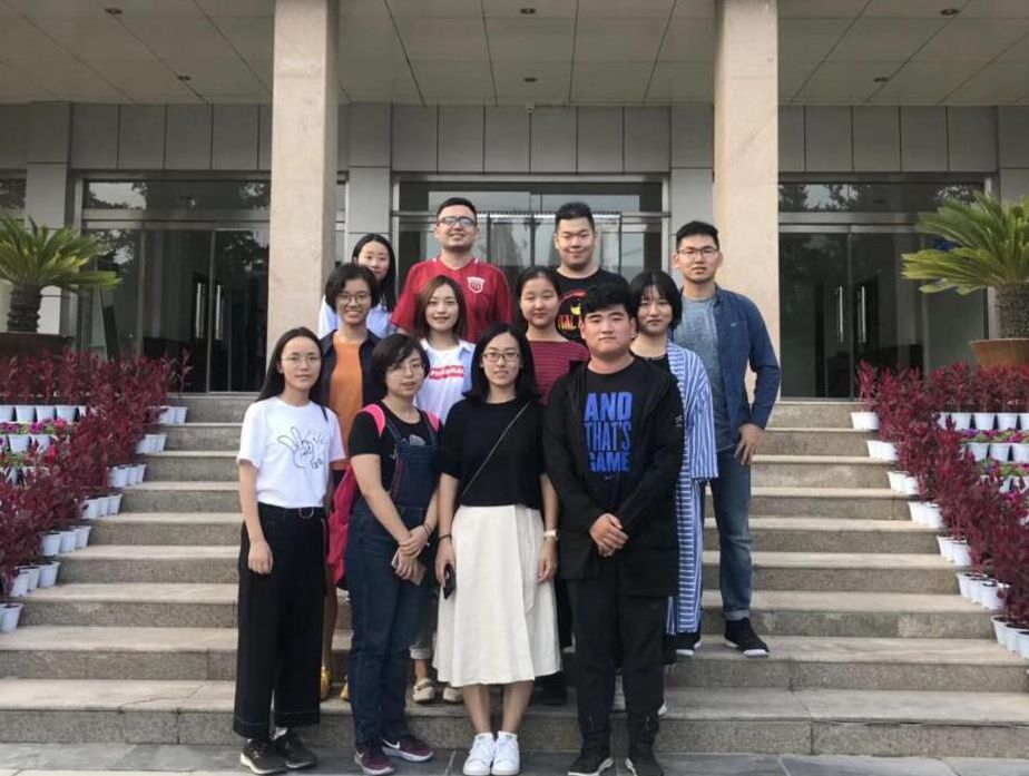 “青春接力二十载”复旦大学支教团