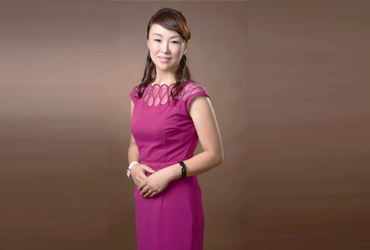 杨丽艳:用关爱叩开老人的心门