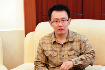 萤火虫合唱团创始人邹正涛