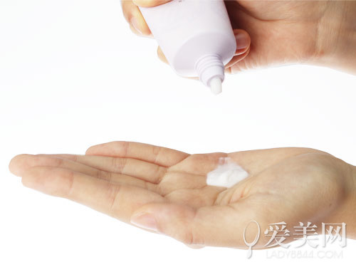  血虚会让肌肤持续干燥！养血润燥全攻略 