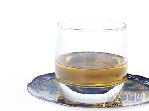  炫耀你的大白牙！优选12种洁牙食物 