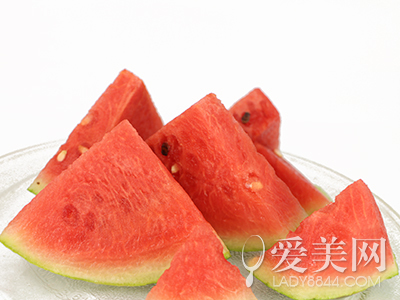  高颜值中看不中吃！漂亮食物有陷阱 