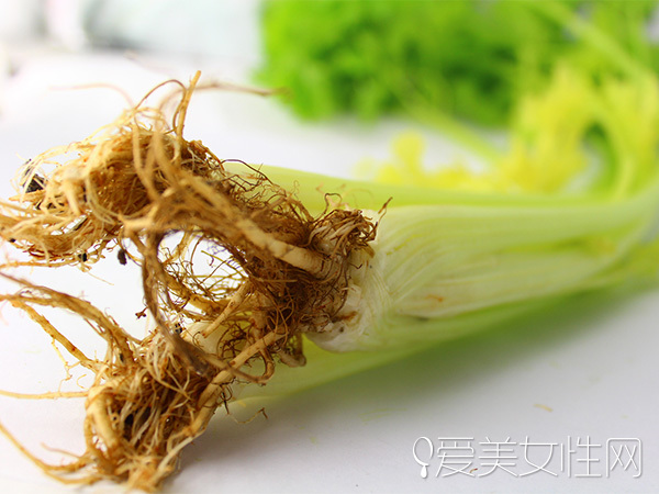  生活小窍门：超实用的塑料袋妙用妙招 