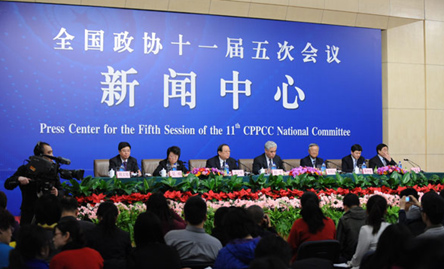 政协委员谈深化医药卫生体制改革