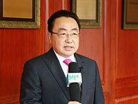 焦家良委员：彝族医药&ldquo;濒危&rdquo; 传承保护迫在眉睫