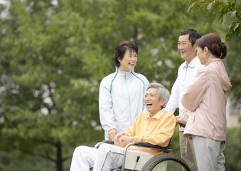北京市老年人将分四类保障群体