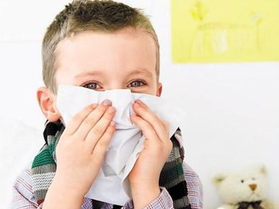 定期筛查预防新生儿肺炎