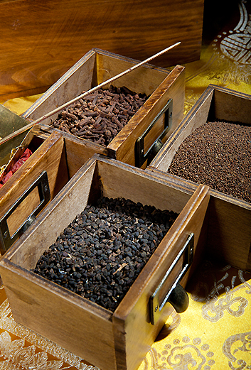 中国工匠精神源头在中华老字号企业