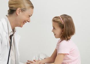 成都:提高儿科医务人员薪酬 缓解 儿科医生荒