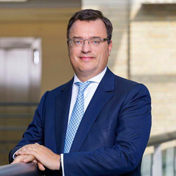 夏立维：关注中国慢病防治和基层医疗可及性