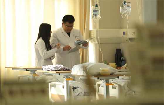 致敬伟大改革｜对话40年，讲述身边的健康故事（第五集）&mdash;&mdash;小医院不再门可罗雀，大医院不再&ldquo;战时状态&rdquo;