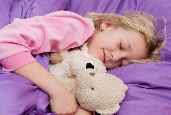 专家：幼儿睡觉打呼噜需警惕腺样体肥大