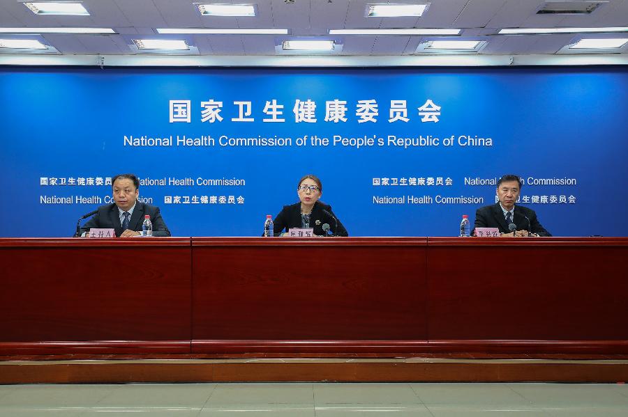 全国近6000名医务人员支援湖北 武汉预计开放1万余张床位