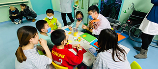 醫社攜手 醫路同行