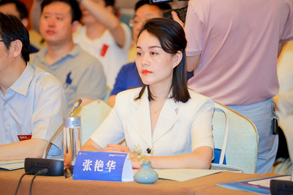 张艳华：牢固树立“大卫生、大健康”理念，完善井冈山健康保障