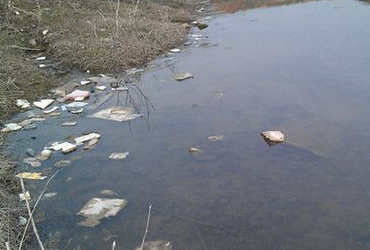 信用危机之一:水源地“垃圾围城” 水品质保障在哪