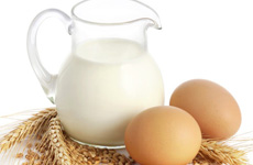 青少年饮食健康 保证肉蛋奶的摄入