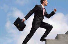 &ldquo;办公臀&rdquo;可预防 四方法练翘臀