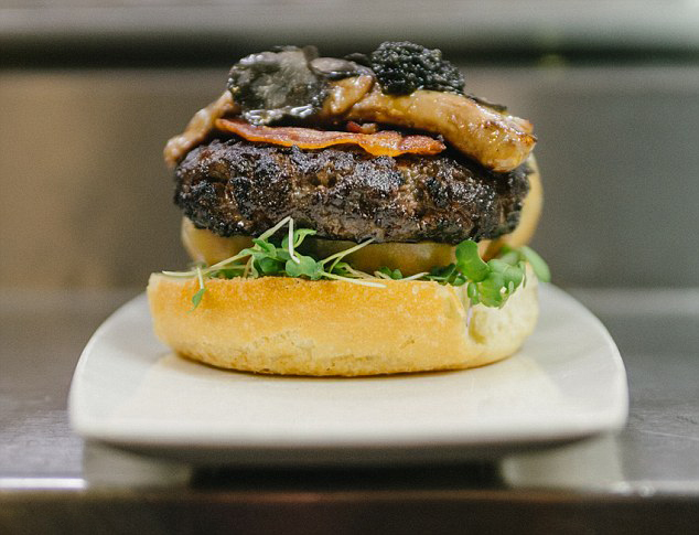 纽约酒店打造1500元最奢华汉堡【图】