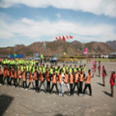 修正药业：一道千万双手筑起的钢铁长城