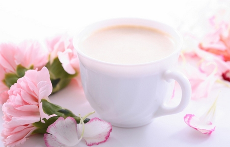 牛奶15个美容妙招 让你意想不到！