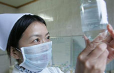 江西护士为节省&ldquo;装备&rdquo;6小时不喝水