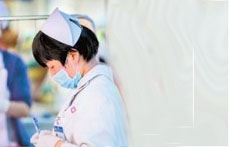 救治地震伤员 她&ldquo;忘了&rdquo;自己身怀六甲